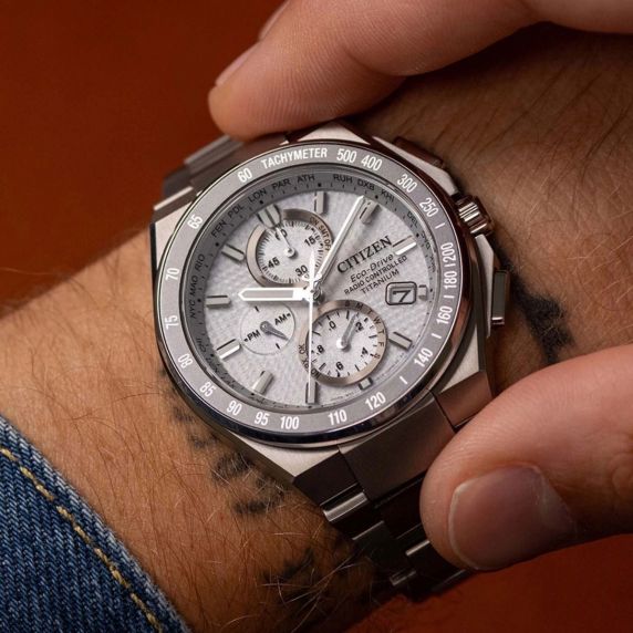 Citizen Promaster Sky Super Titanium AT8391-52H