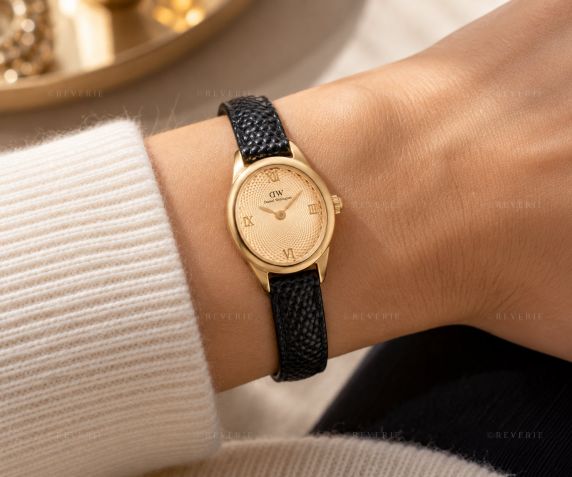 Daniel Wellington Ladies Golden Guilloché Black Leather Strap 22mm